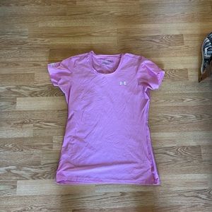 Under armour workout T-shirt. Purple. Large.